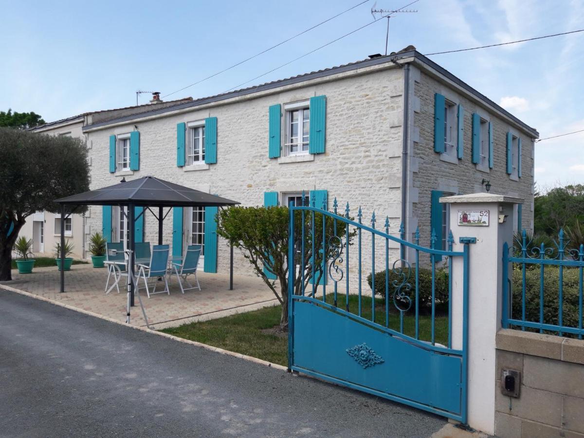 Logis De Lange Studio 2 P Saint-Hilaire-la-Palud Екстер'єр фото
